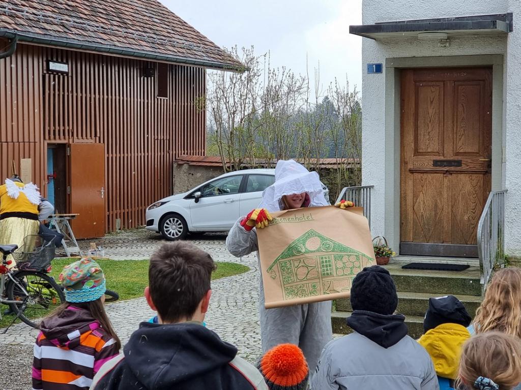 Nachhaltigkeitstag (Bienenhotel)